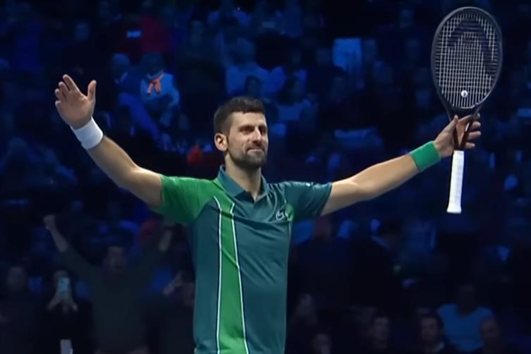 Novak Djokovic taquine l’ATP